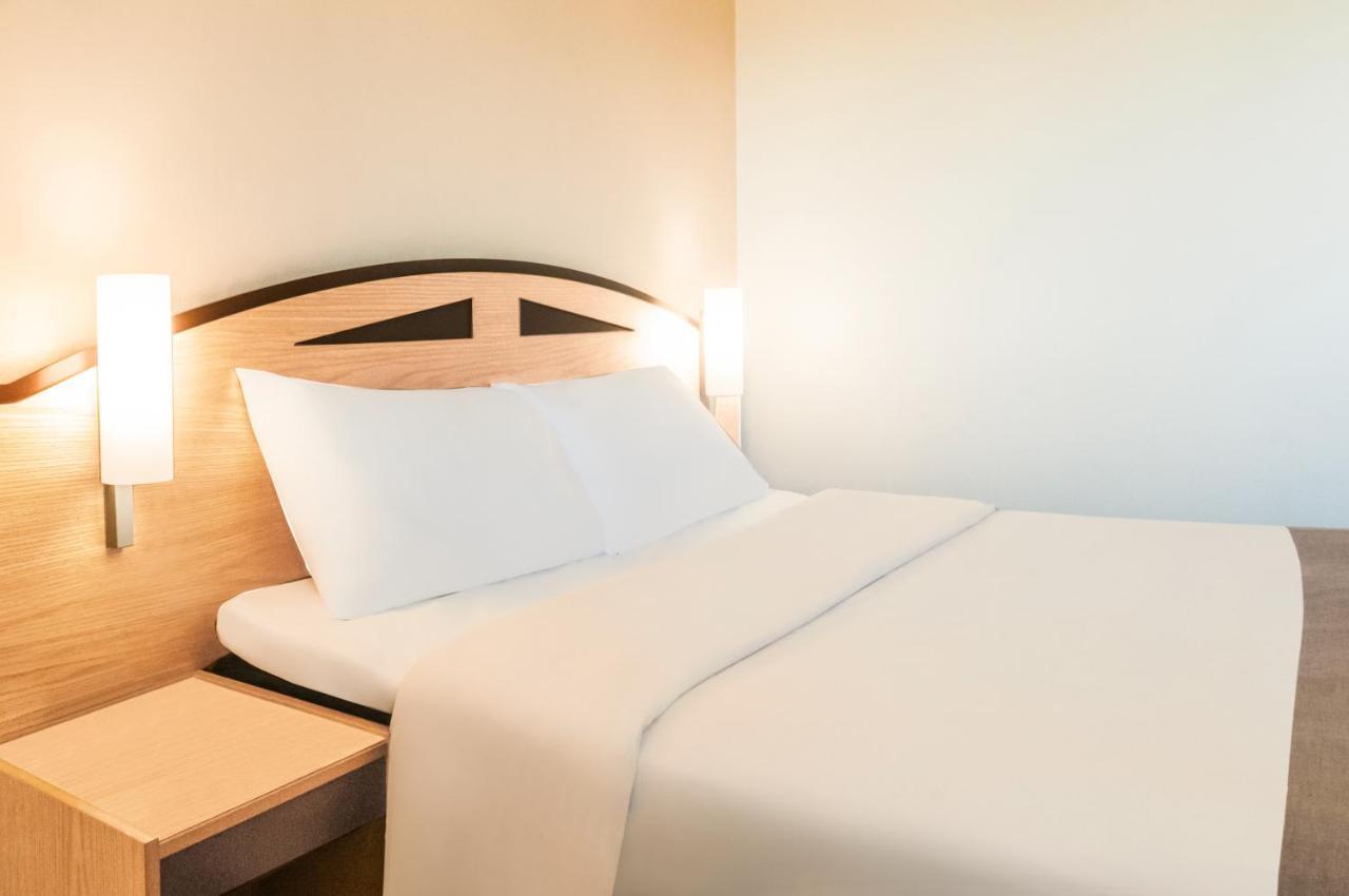 Ibis Chesterfield North - Barlborough Εξωτερικό φωτογραφία