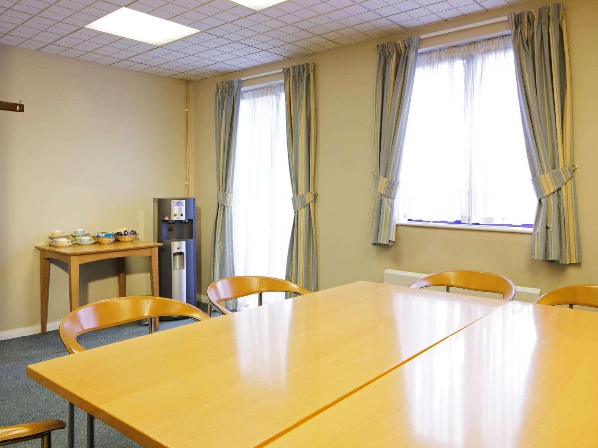 Ibis Chesterfield North - Barlborough Εξωτερικό φωτογραφία